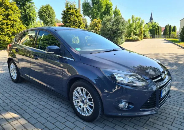 samochody osobowe Ford Focus cena 28900 przebieg: 197000, rok produkcji 2011 z Brzozów